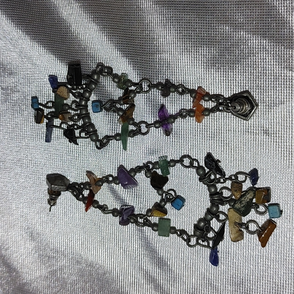 Earthey semi-precious stone dangle earrings - Picture 4 of 6